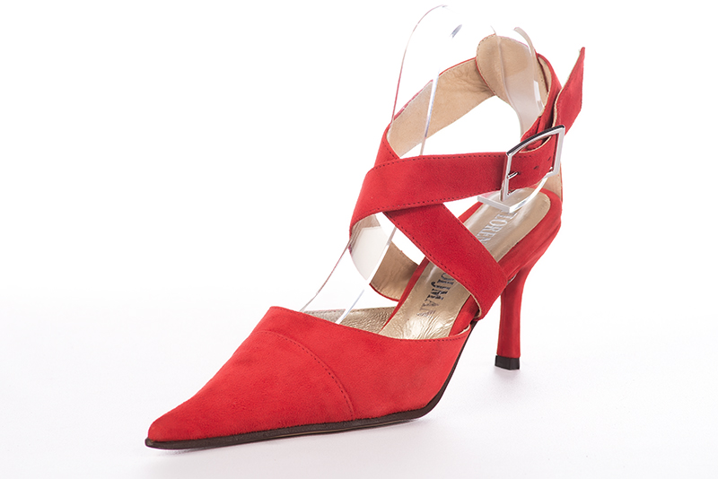 Scarlet red women's open back shoes, with crossed straps. Pointed toe. High slim heel. Front view - Florence KOOIJMAN